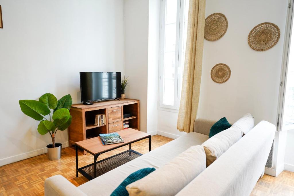 Baille Apartment | Une Pause quelque part