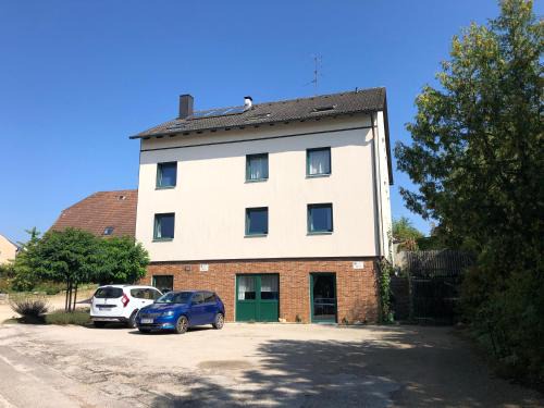 Regensburg Apartment | UNIaparts