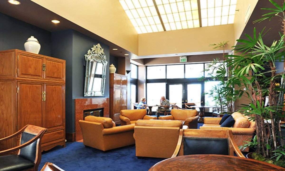 Union Square House | Union Square Sleeps 4
