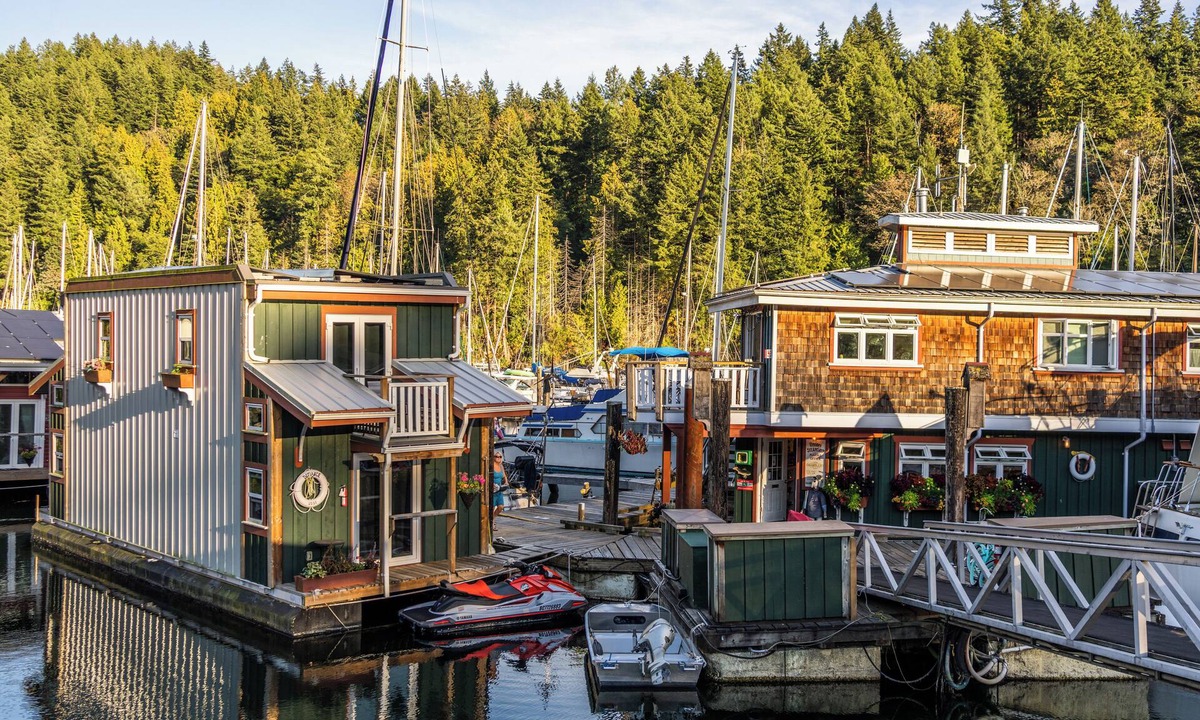 Bowen Island Resort | Union Steamship Marine Resort