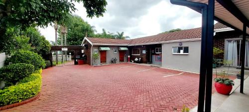 Vryheid Bed & Breakfast | UNIQUE BnB