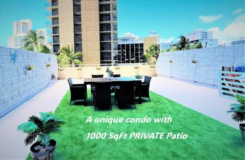 Waikiki Apartment | UNIQUE CONDO I Massive Patio I Luxury 1BR Banyan I Washer Dryer I Free park I 5' Beach