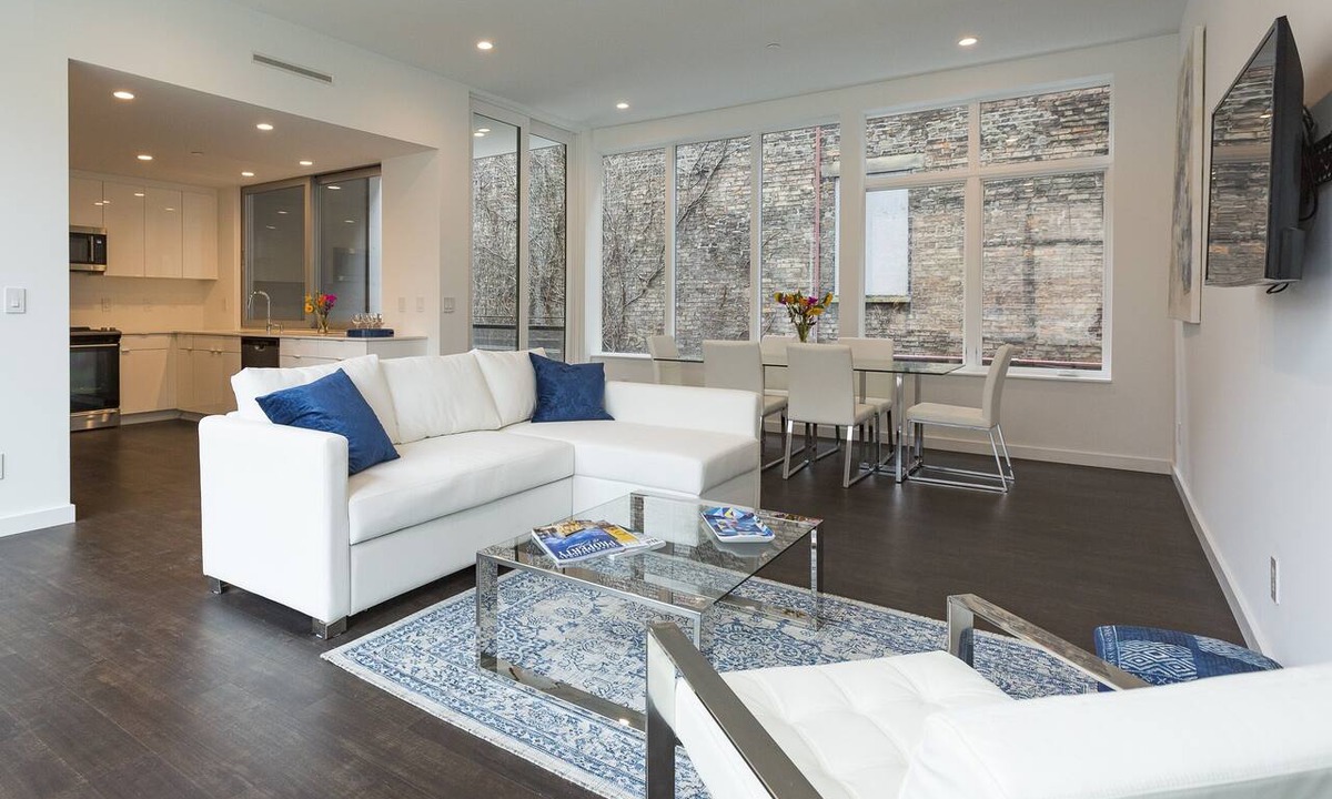 Over-the-Rhine Apartment | Unique, contemporary 1,500ft2 2BR/2.5BA apt - OTR