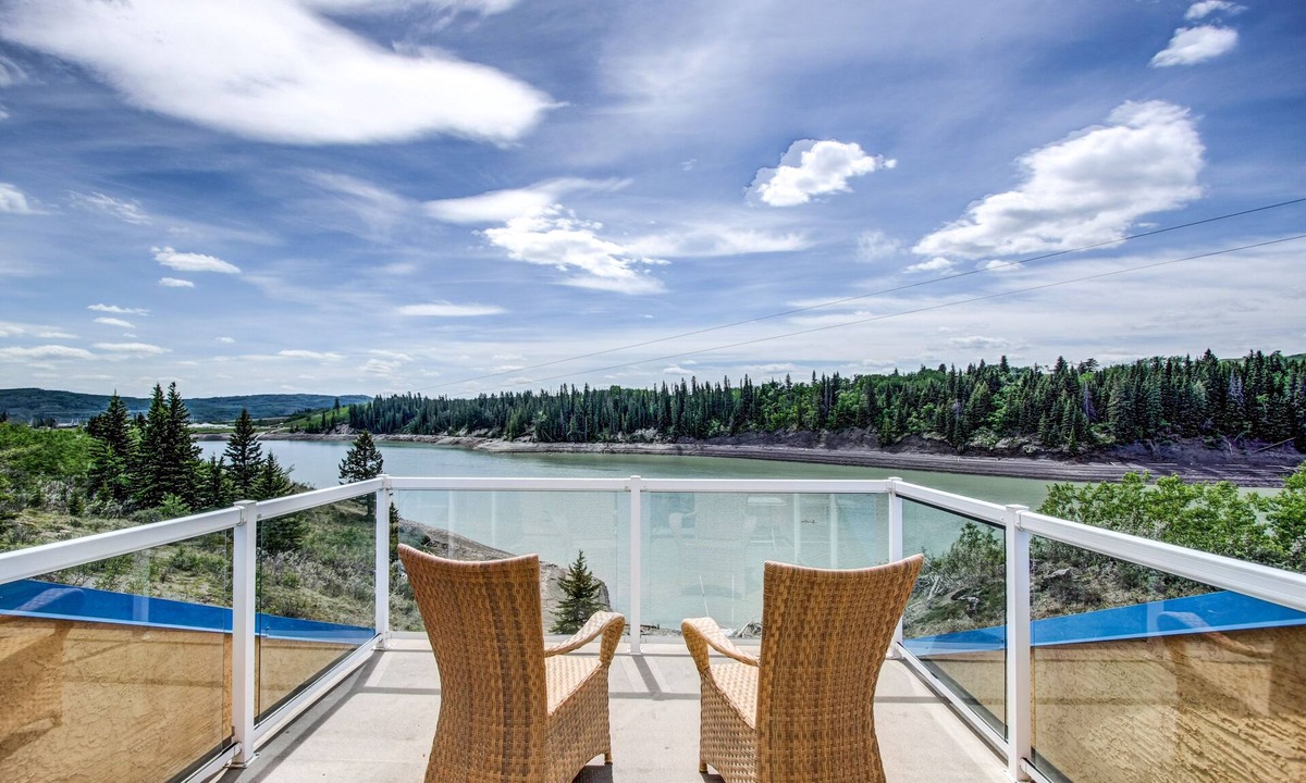 Calgary Cottage | Unique Cottage