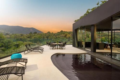 Terra Preta Resort | Unique Garden