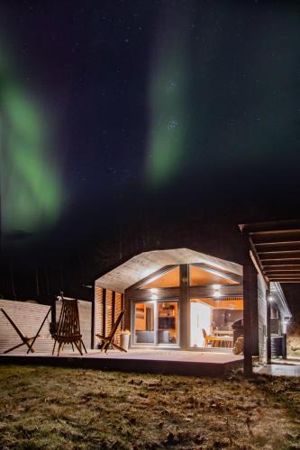 Kroderen House | Unique Hideaway by Krøderen - Beach, Boat & Hiking