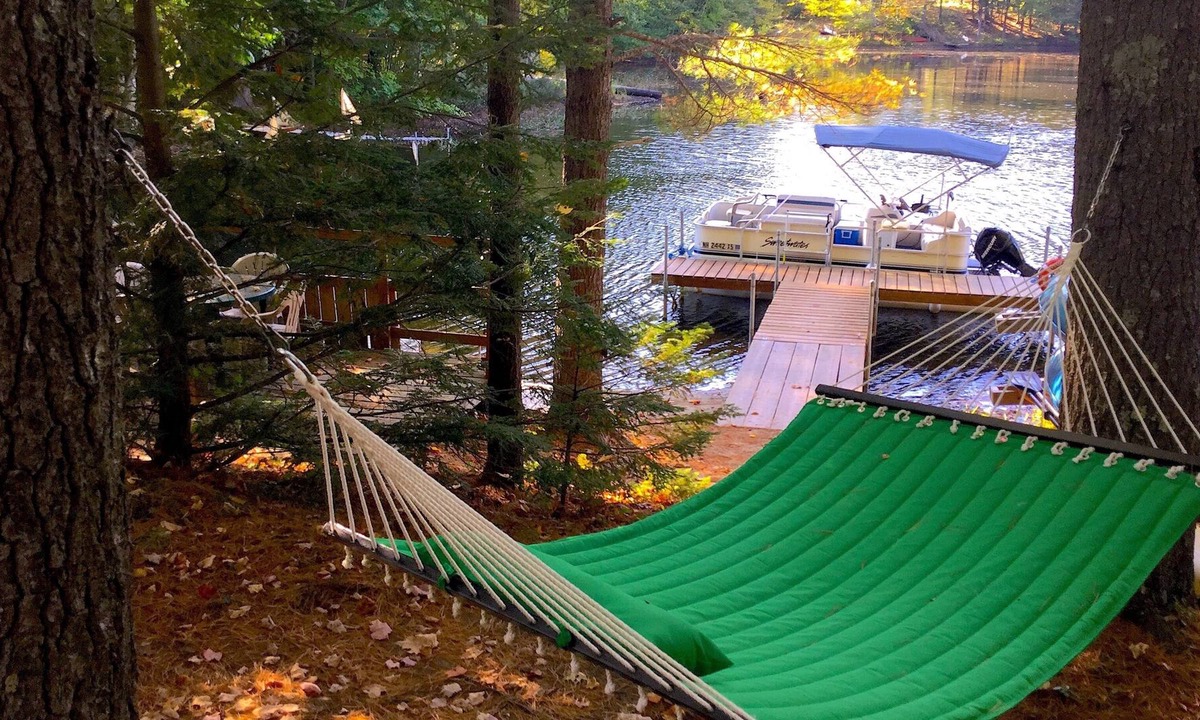 Lake Arrowhead Cottage | *** Unique Lakefront Cottage In A Private Setting - Maine At Its BEST! ***