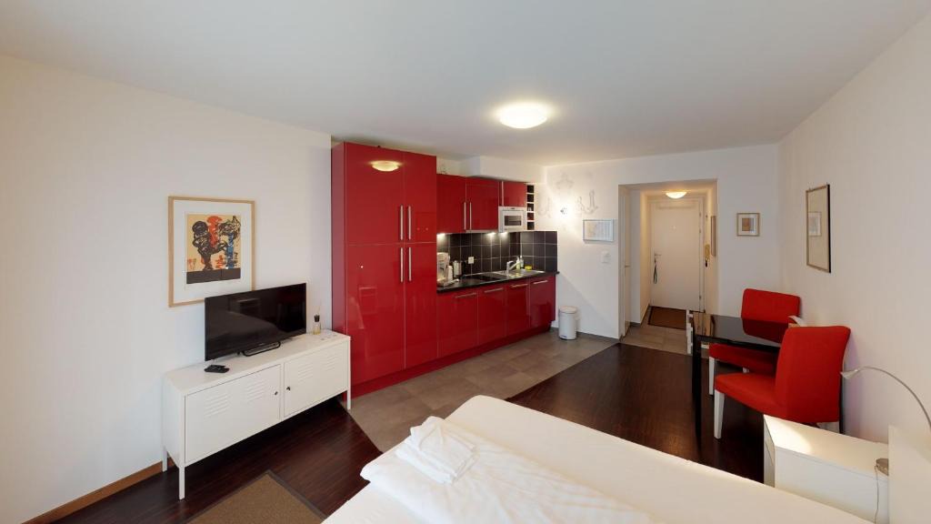 Basel Apartment | Unique Serviced Living @ Basel SBB station