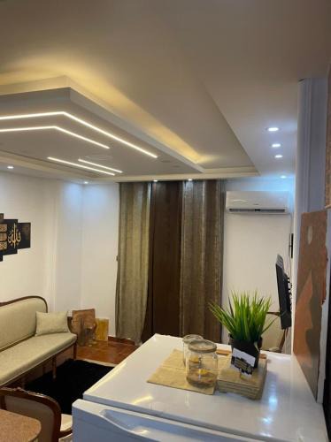 Al-Muntazah Apartment | unique studio with 2 ACs & Free Wi-Fi by the sea and Hilton Hotel in Alexandria