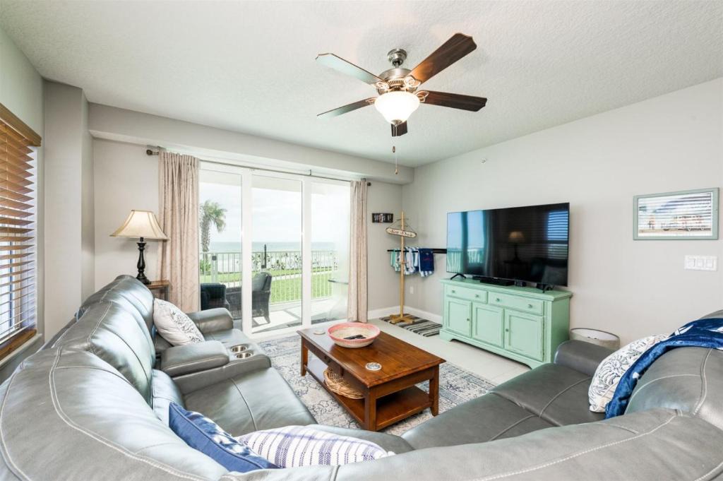 Ocean View Halifax Estates Apartment | Unit 102 Aruba - 3 Bedroom Ocean Front
