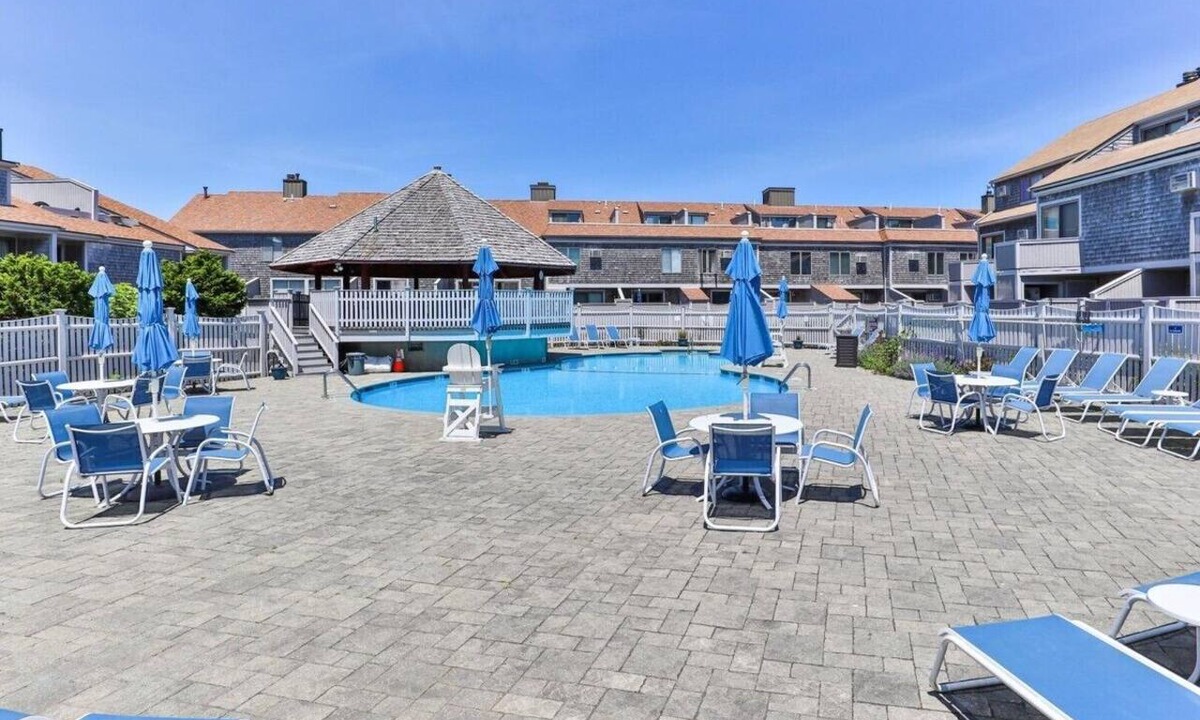 Hyannis Condo | Unit 135 Poolside 2BD w/loft-A/C, Private Balcony, Association Beach & Pool
