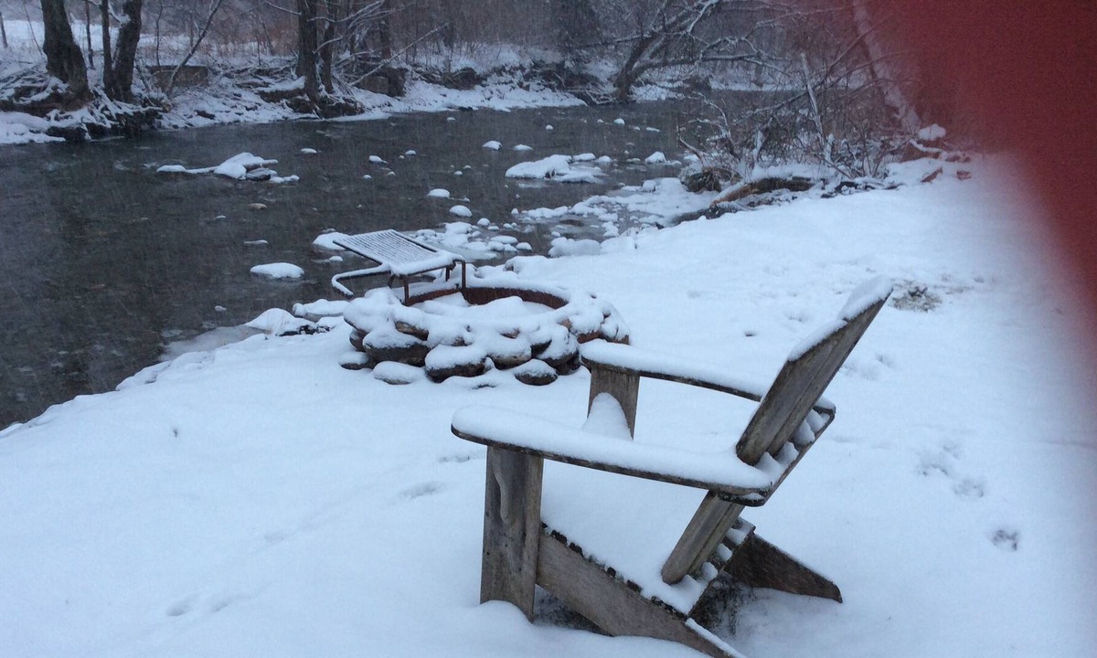 Montgomery Center House | Unit #2 On The Trout River! ** PET FRIENDLY! 🐾🐕