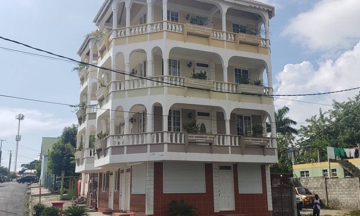 Roseau Apartment | Unit 2 · Unit 2 Private Apartment - Roseau