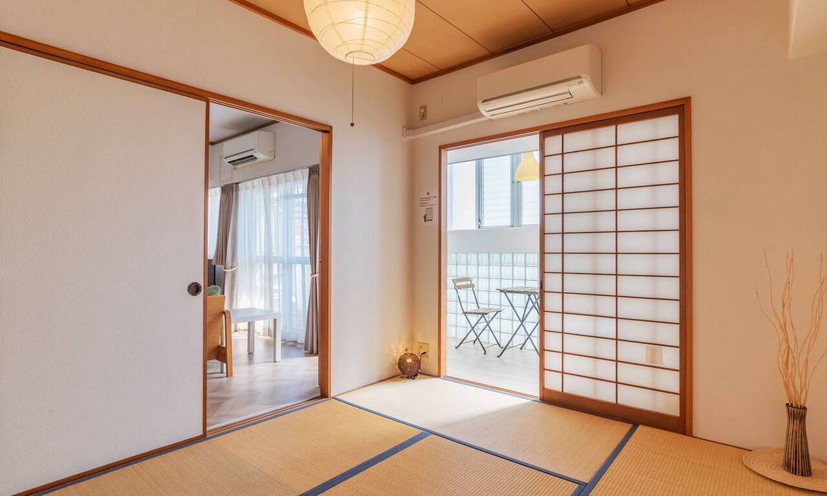 Minato Condo | Universal Bay Condominium