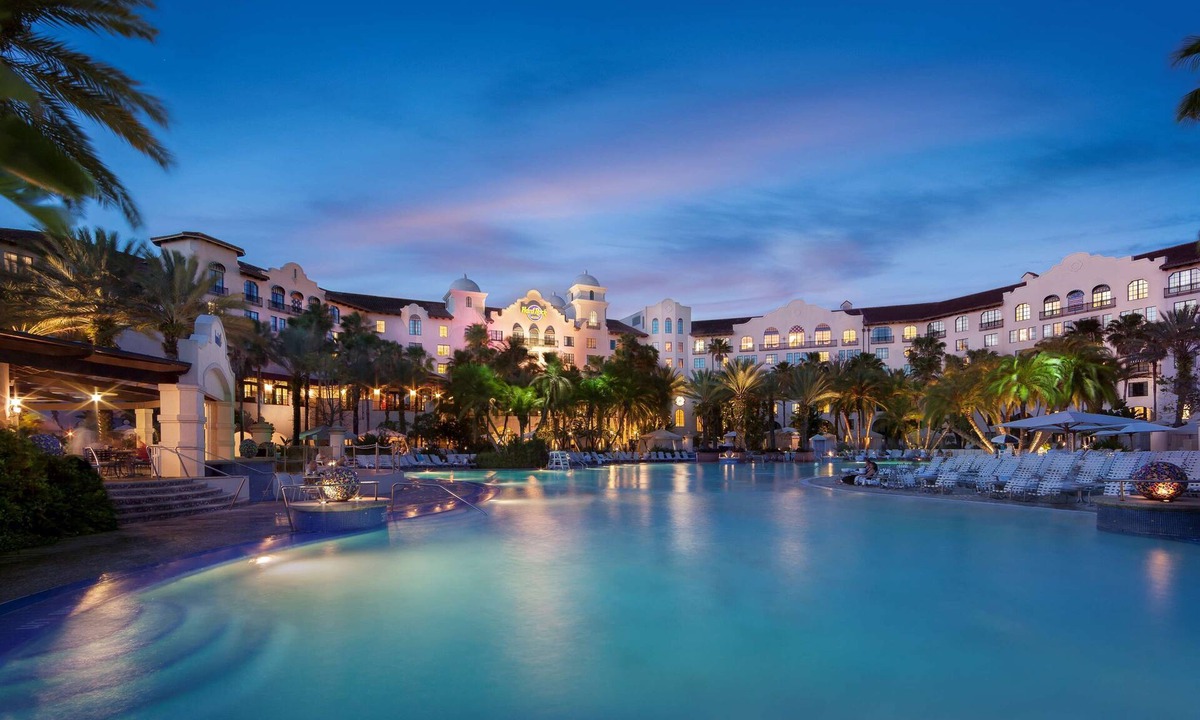 Florida Center Hotel | Universal's Hard Rock Hotel
