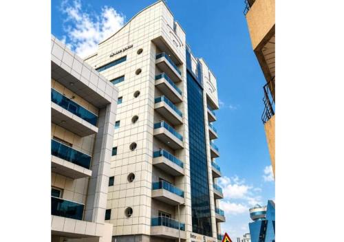 Old Dubai Apartment | Universe Homes