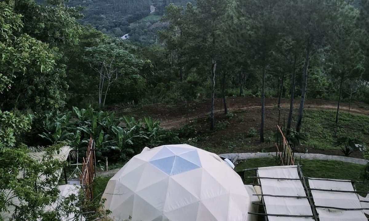 Paso Bajito Cabin | Unplug & unwind in our cozy eco dome. Wake up to breathtaking mountain views.