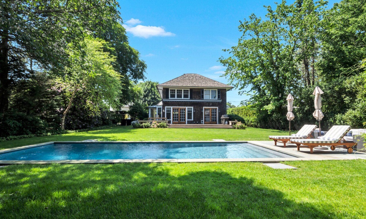 Village of East Hampton House | Upbeat traditional-style home with a private pool, open-floor plan, pool...