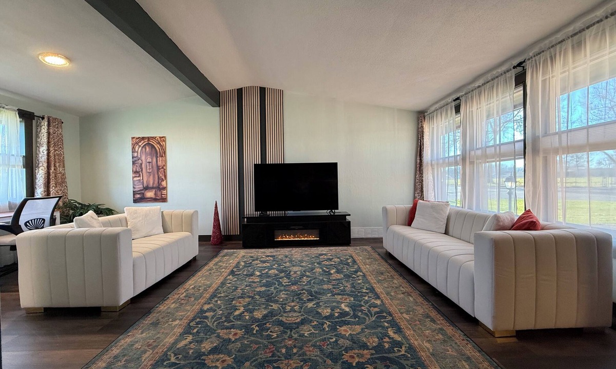 Kennewick House | Updated 3BR Home – Quiet, Comfortable Stay with Luxury Master & Spa Shower