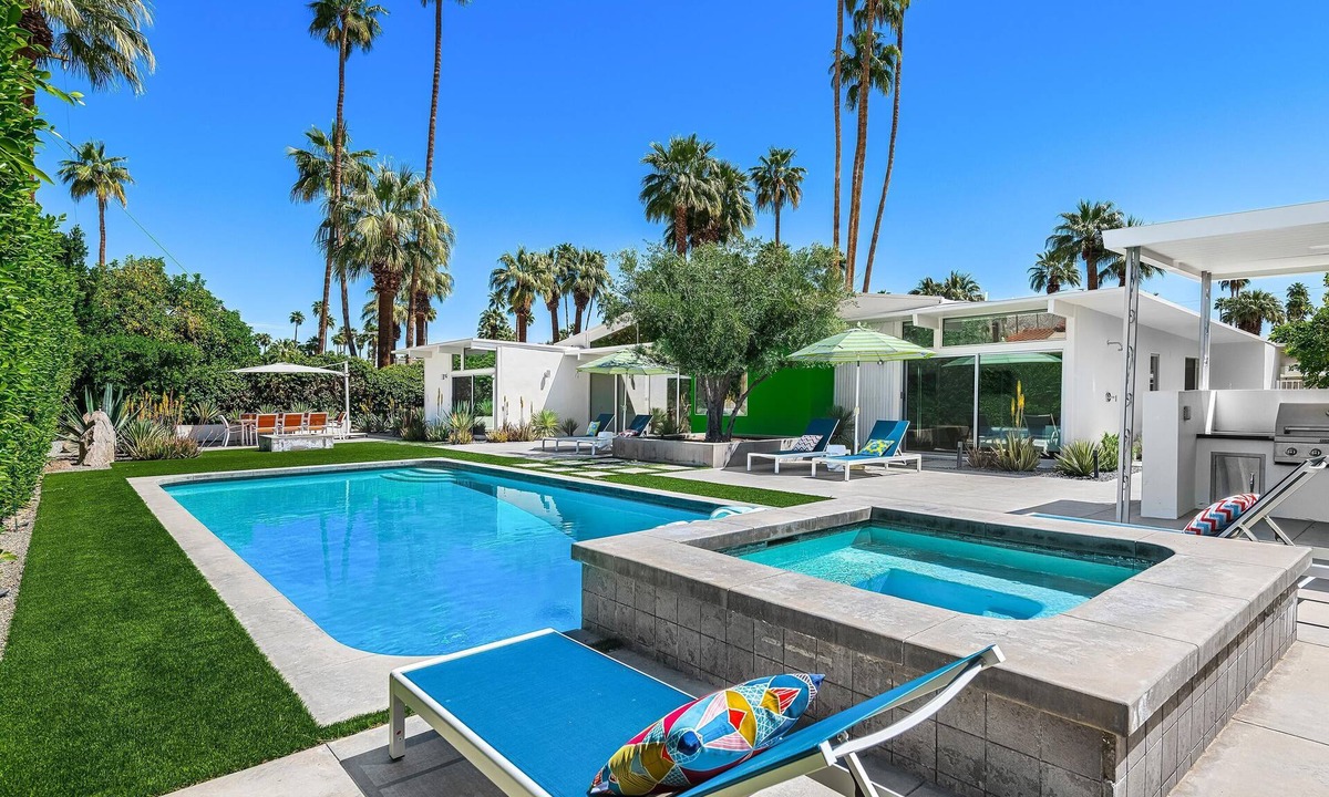 Deep Well Ranch House | Updated Mid-Century with Pool/Spa, Firepit, Outdoor Shower and Mountain Views
