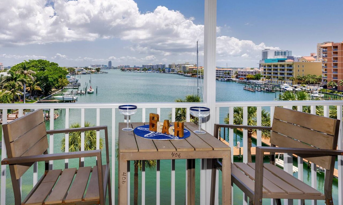 Clearwater Beach Condo | Updated Unit! Prime Location! Balcony, Waterfront Pool! FREE Activities! ~ 406 Dockside