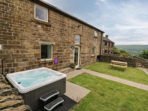 Saddleworth House | Upper House Barn Saddleworth