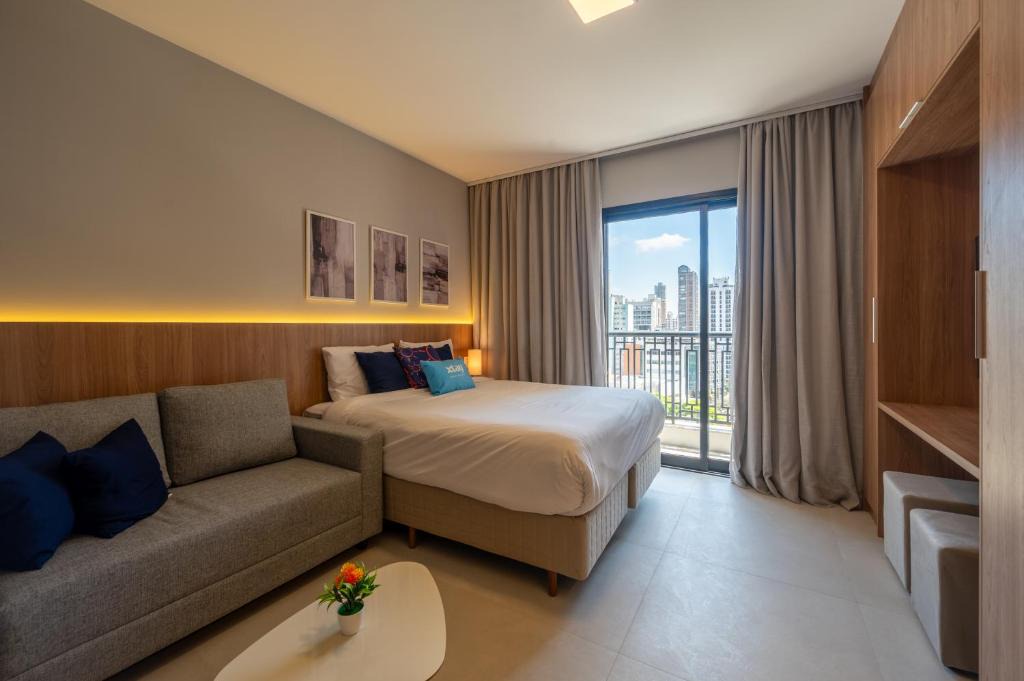 Perdizes Apartment | Upper West Perdizes by Xtay - Allianz Parque 500 m away: modern studio with kitchen and city view