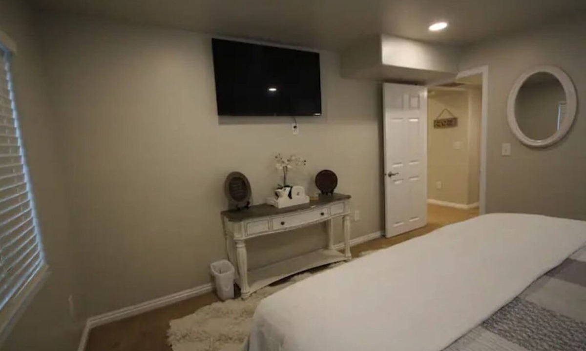 West Jordan House | Upscale 2-bedroom with onsite parking.