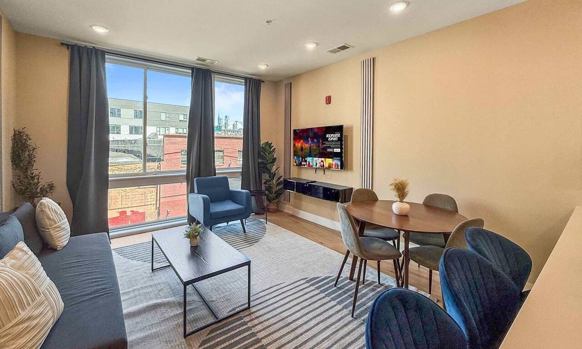 Northern Liberties Apartment | Upscale 2BR | Sleeps 8 | Northern Liberties