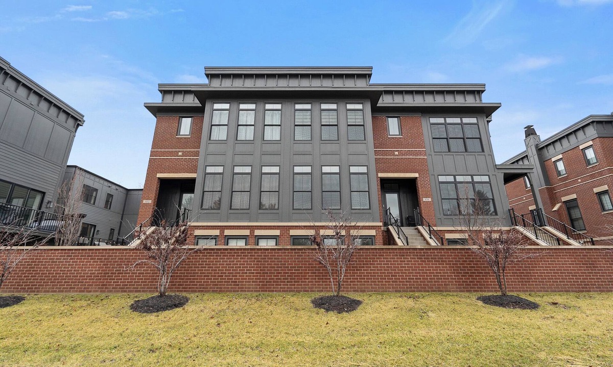 Carmel House | Upscale 3BR Townhome – Walk to Shops & The Monon!
