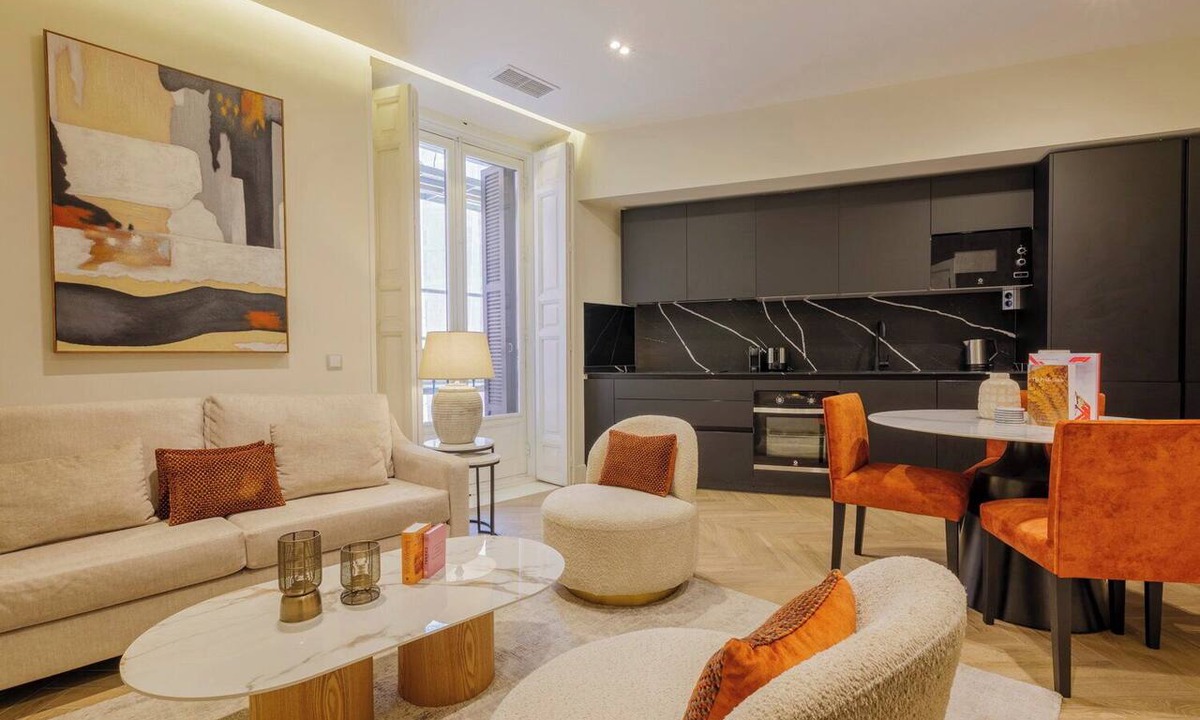 Palacio Apartment | Upscale Designer Retreat in the Heart of Madrid