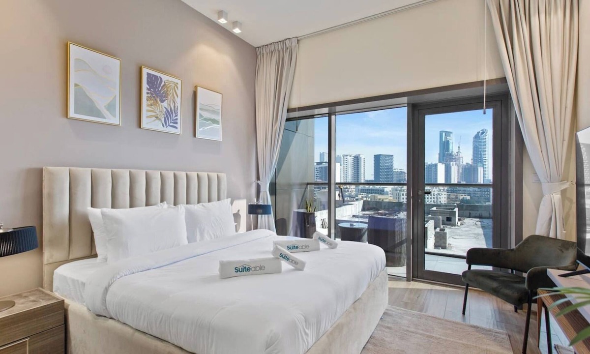 Jumeirah Village Apartment | Upscale Studio in Park View JVC