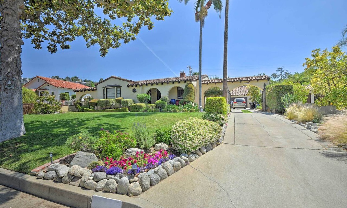Whittier Apartment | Upscale Whittier Hills Gem: 17 Mi to Disneyland!
