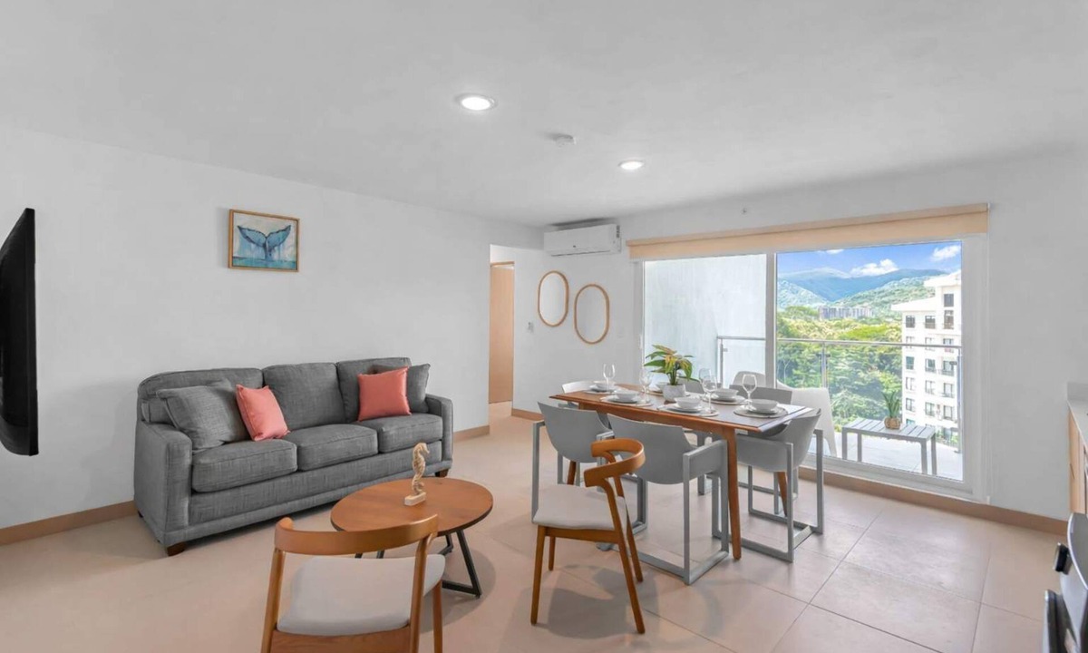 Barrio Santa Lucia Condo | Upstay: Modern 3BR Mountain View Condo—Jaco Beach