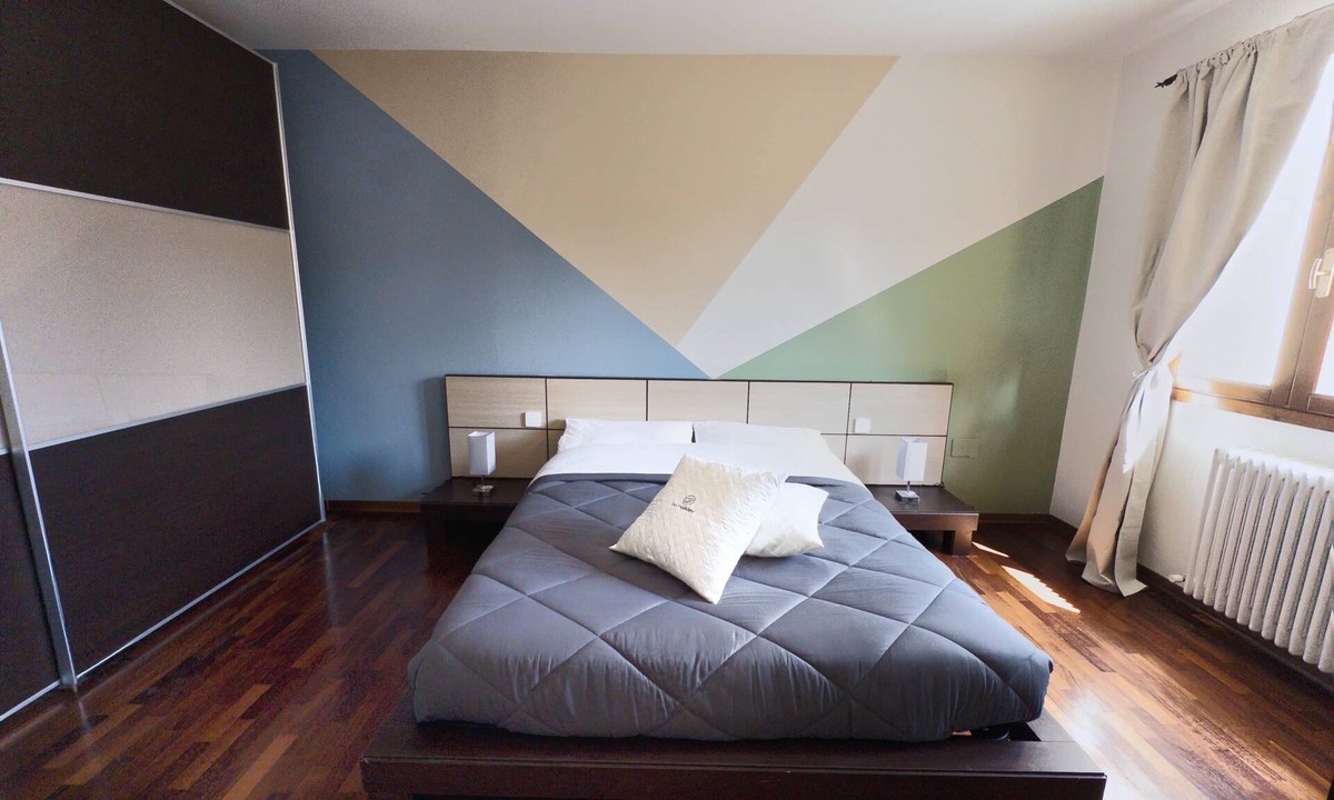 Forli House | Urban Light 1Bedr, 1SofaBed, Central, Free Parking