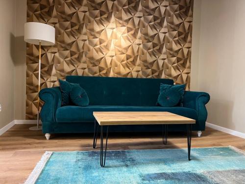 Old Town Apartment | Urban Waves with 2 bedrooms and terace