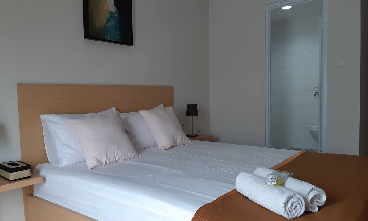 Grogol Utara House | UROOMS Senayan