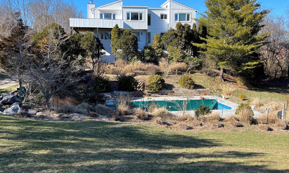 Shinnecock Hills House | US Golf Open & Ocean View Retreat, Walk to Event