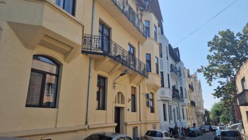 Oradea Apartment | UVS Central Luxury Apartment