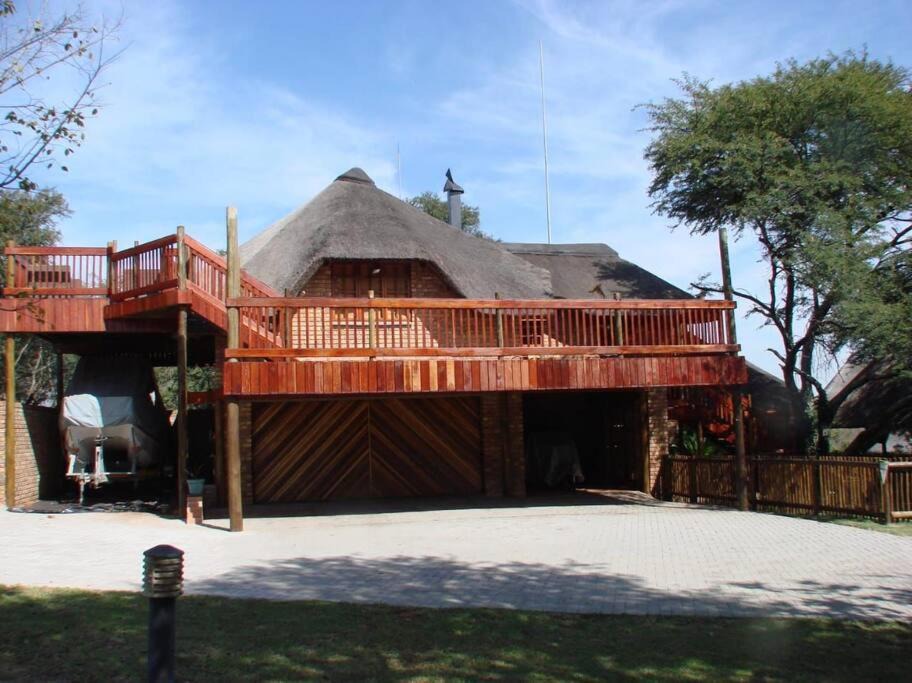 Parys House | Vaal River Lodge Haven