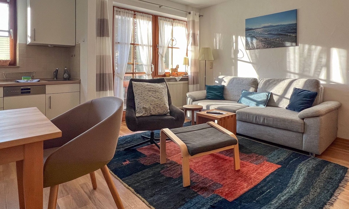 Arlaching Apartment | Vacation apartment/apartment for 2 guests with 39m² in Chieming (309977)