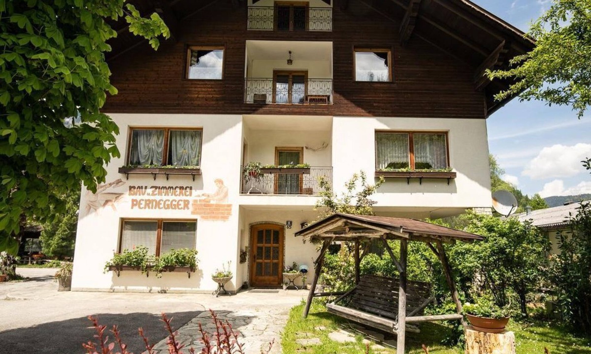 Hinterstoder Apartment | Vacation Apartment 2/Living Room/Bedroom/Shower, Toilet - Pernegger Vacation Home