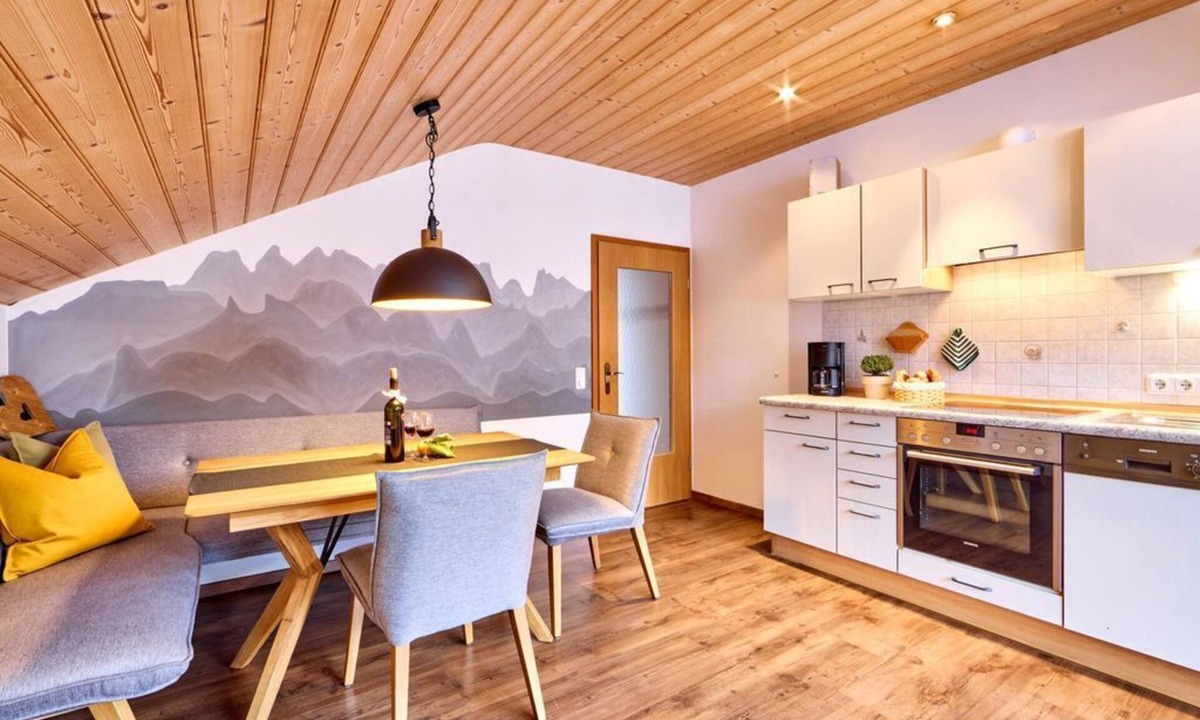 Bad Kohlgrub Bed & Breakfast | Vacation apartment Wäldle - Guesthouse Alpina