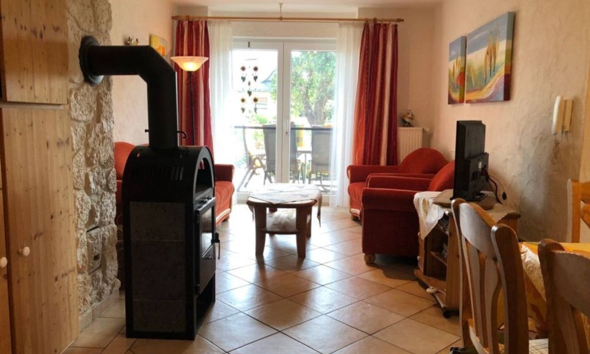 Ippenschied Apartment | Vacation apartment "Hühnernest" - Ferienwohnungen Steinackerhof