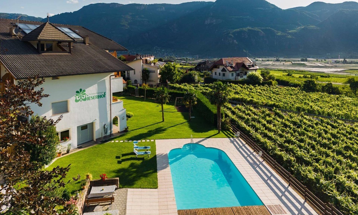 Andriano Apartment | Vacation apartment in Andriano for hikers & cyclists, pool - relaxation guaranteed