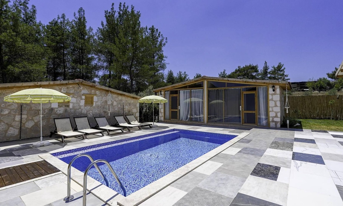 Kas House | Vacation Flat w Pool, BBQ, Garden in Kas