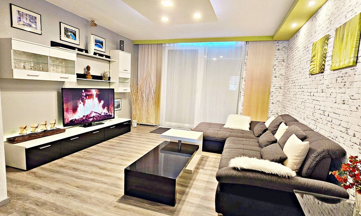 Lutzel House | Vacation home/apartment in Koblenz with terrace