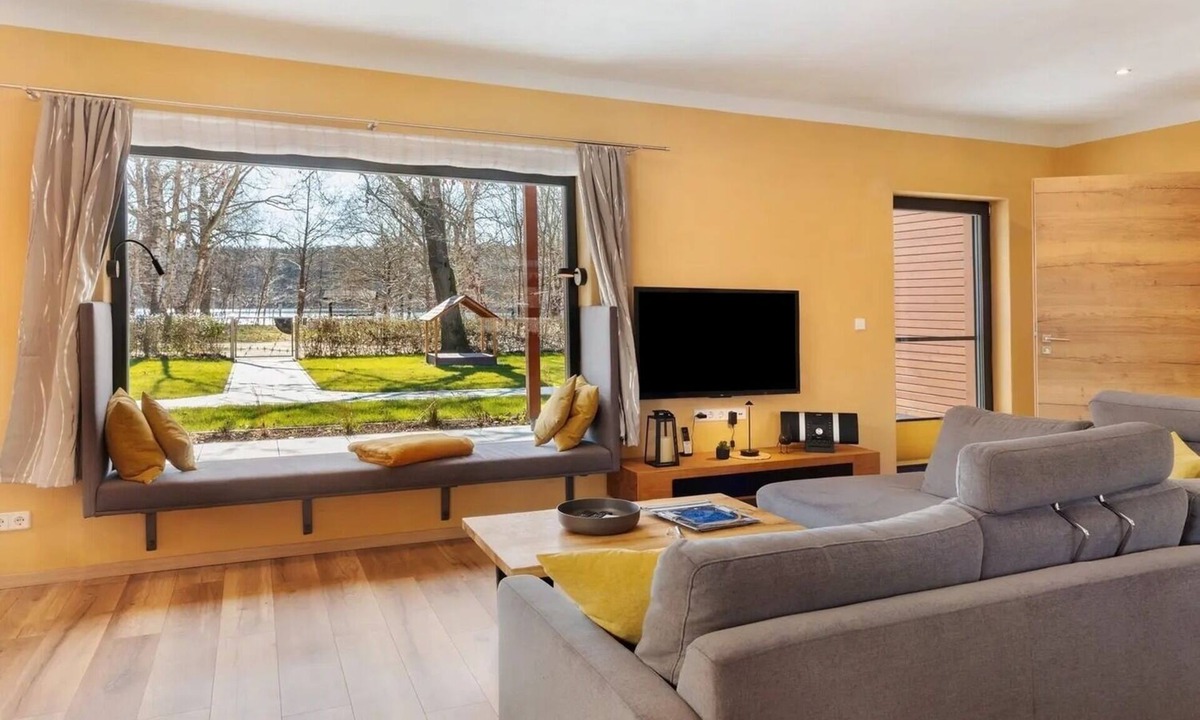 Lochow House | Vacation home for 4 guests with 80m² in Stechow- Ferchesar (269844)