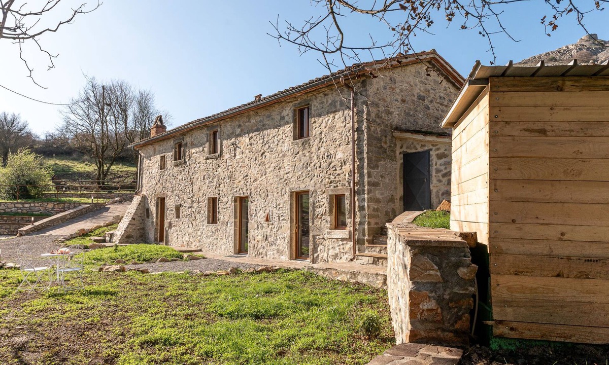 Arcidosso House | Vacation home Fuoco by Interhome