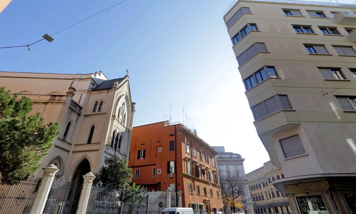 Quartiere III Pinciano House | Vacation Home in Rome with 2 bedrooms sleeps 6
